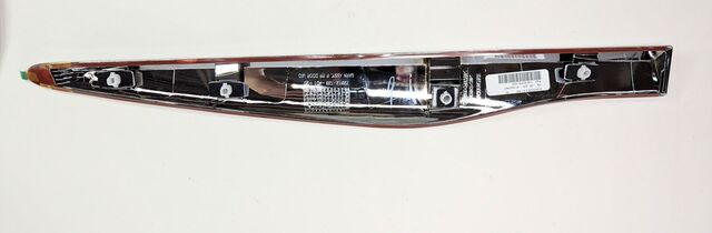 TDA社章 2019-2021 Acura RDX Right Passenger Rear Door Middle Garnish | All