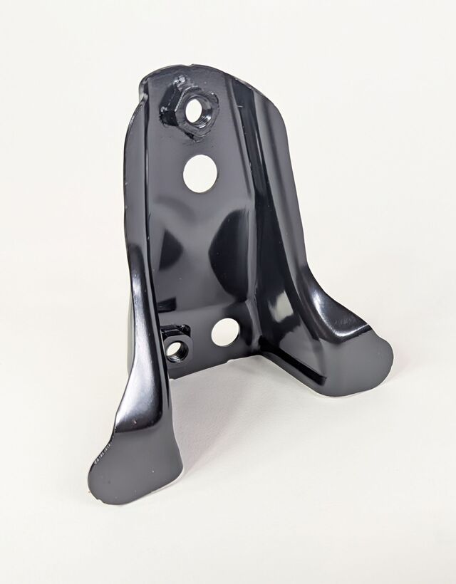 60623-T7J-H00ZZ - 2016-2022 Honda HR-V - Bracket R Front Fender