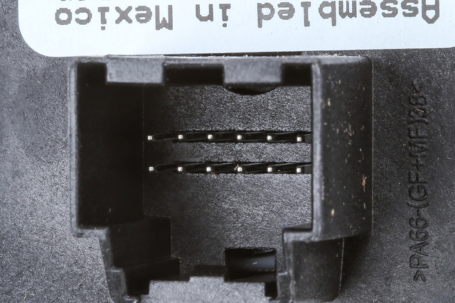 GM Genuine Parts Transfer Case Selector Switch - Black Carbon Metallic 4WD Switch Replacement
