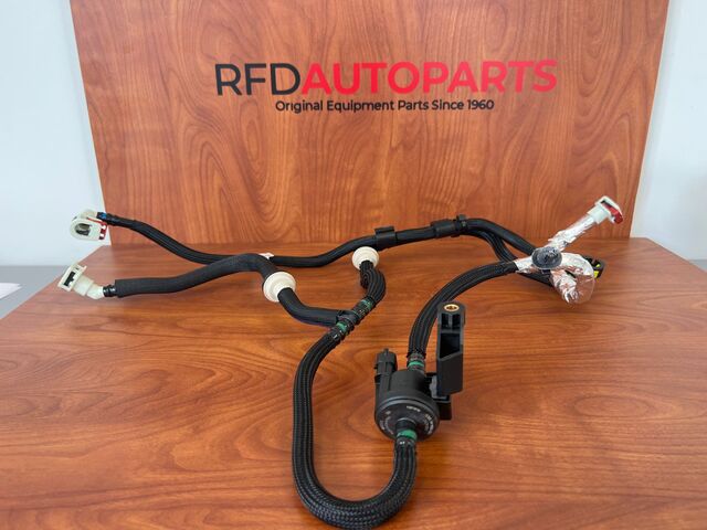 Genuine Ford Tube Assembly LX6Z-9D289-SJ | LX6Z9D289SJ