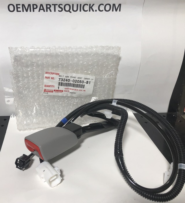 7324002050B1 Seat Belt Receptacle (Left, Front) 20092013 Toyota