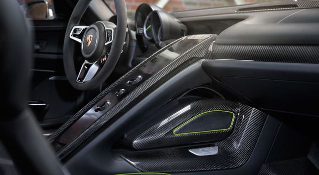 Genuine Porsche 918-044-000-00-SPA |918 Spyder Luggage Set (5