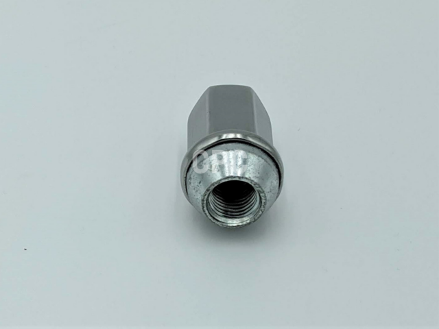 9596070 - Polished Stainless Steel Lug Nut | Chevrolet Parts Canada