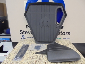 Bezel 82214854 | Steve White Parts