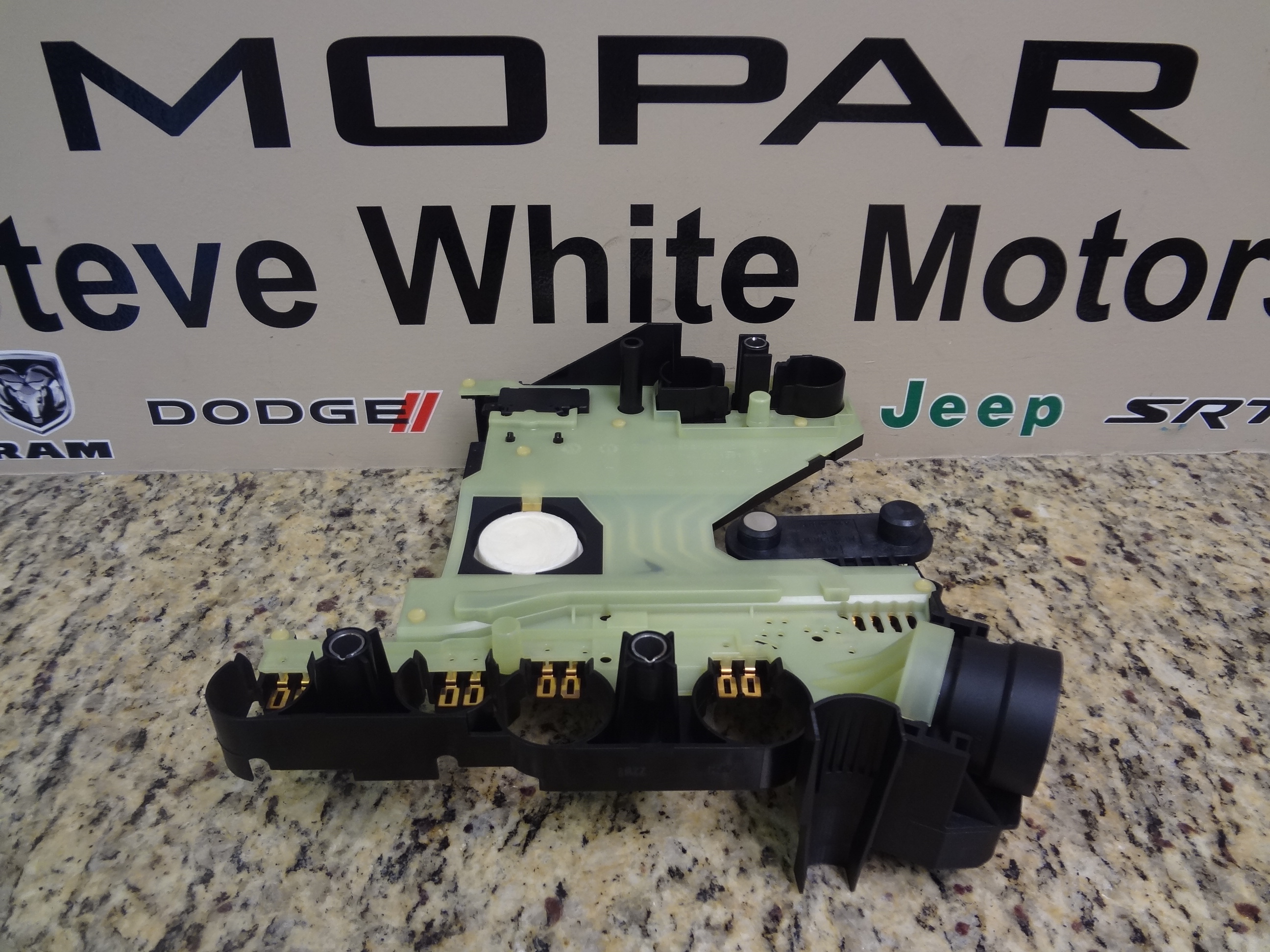 20052020 Mopar Electrical Connector Assembly 52108308AC Steve White