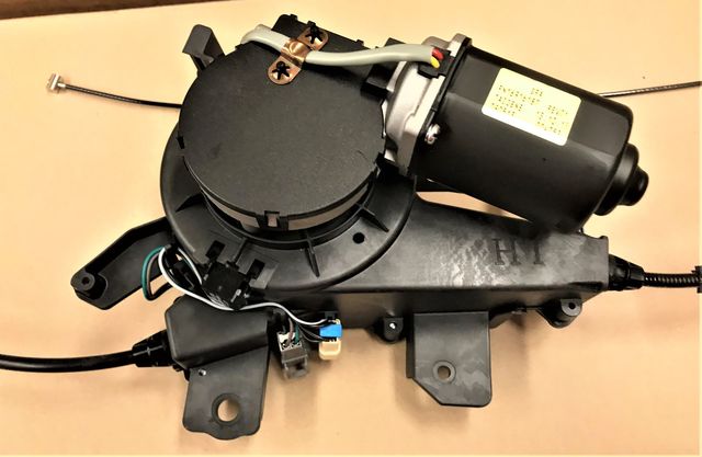 83475-4D102 - Opener Assembly 2009-2014 Kia Sedona | Kia.Parts Store
