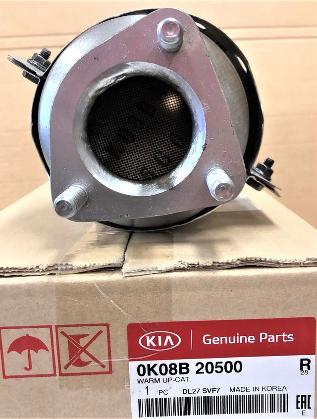 0K08B20500 Catalytic Converter 19982002 Kia Sportage Kia.Parts Store