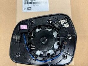 87621-R5010 - Mirror Glass 2021-2025 Kia Sorento | Kia.Parts Store 87621-R5010 - Mirror Glass 2021-2025 Kia Sorento | Kia.Parts Store