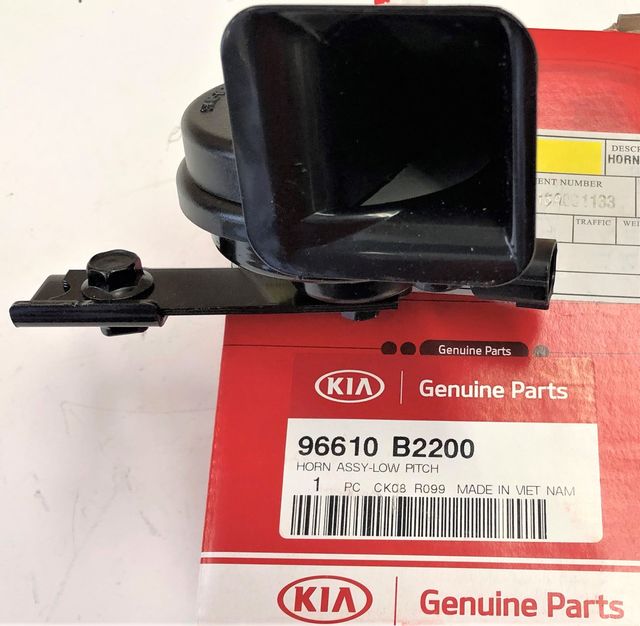 Interior OEM NEW 200315 Kia Soul Optima Low Note Pitch Horn Assembly