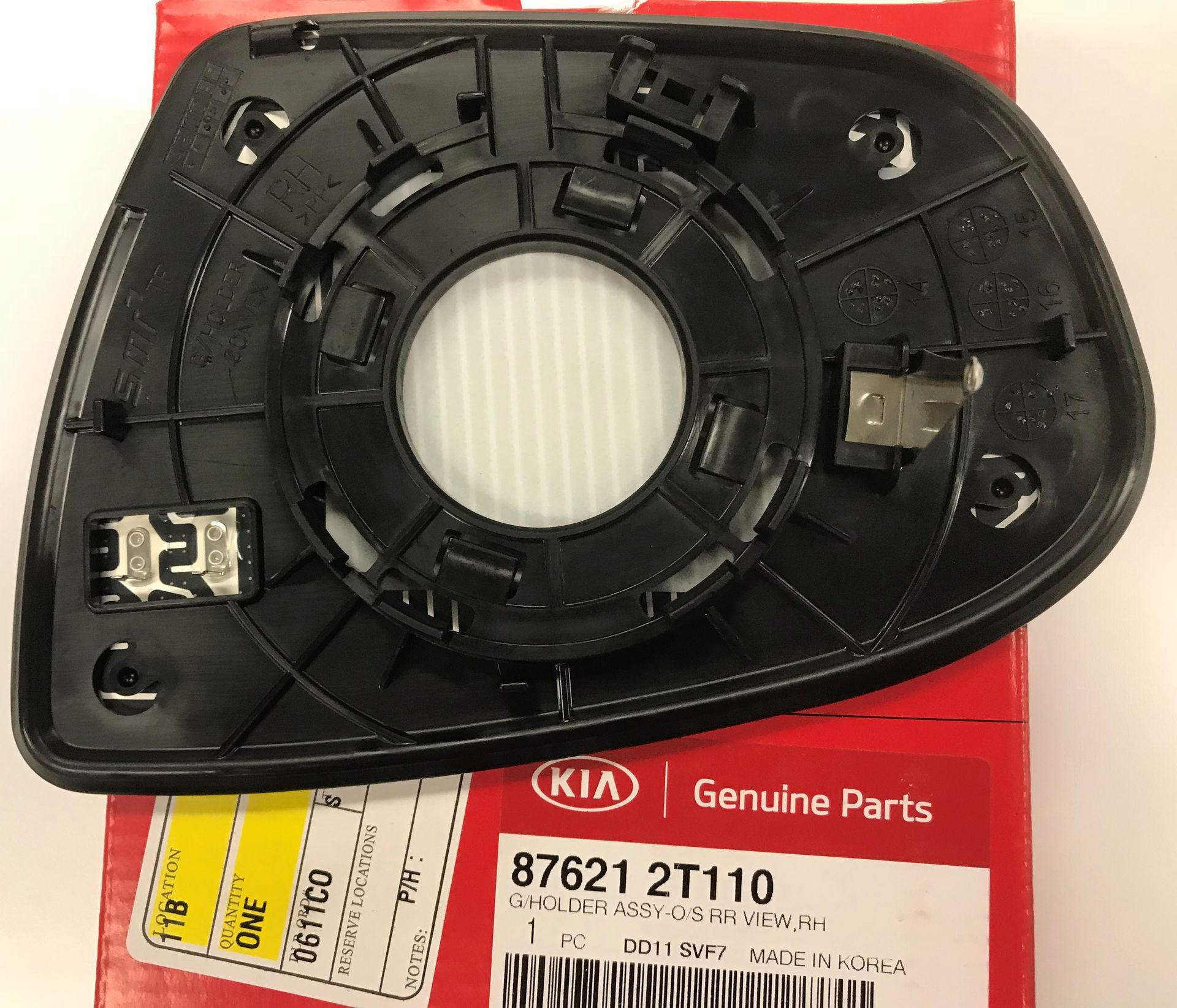 2009-2013 KIA FORTE PASSENGER SIDE RIGHT MIRROR W/HOLDER GENUINE OEM 87621 1M110 2009-2013 KIA FORTE PASSENGER SIDE RIGHT MIRROR W/HOLDER GENUINE OEM 87621 1M110