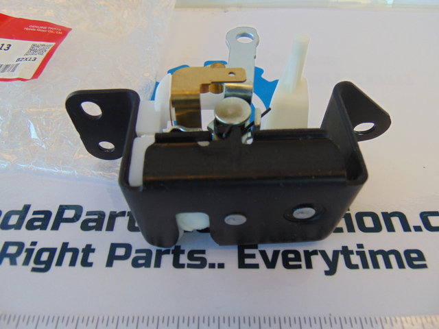 74810-S10-013 - Lock Assembly Glass Hatch - 1997-2001 Honda CR-V