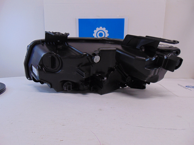 Honda Insight 2019-2022 Honda Insight - Headlight Assembly R 33100