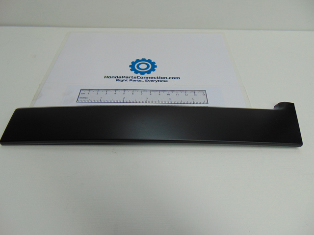 2009-2015 Honda Pilot 09-15 Honda Pilot Right Front Door Sash Garnish Assembly 72430-SZA-A01 | Honda Parts Hub