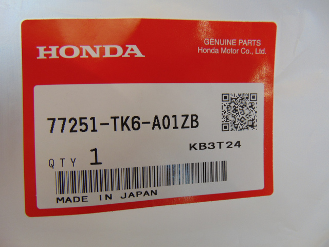77251-TK6-A01ZB - Panel Assembly Center *NH618L* (Dark Gun