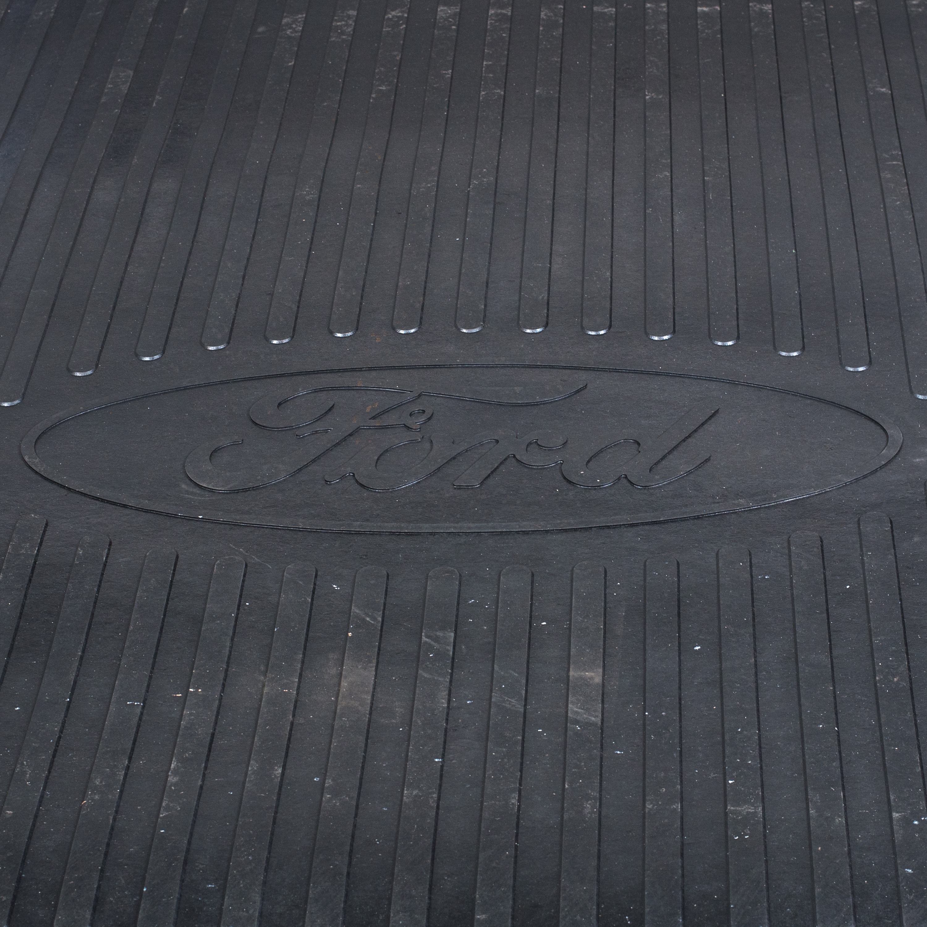 19992016 Ford F250 Super Duty 8' Foot Truck Bed Rubber Mat Liner