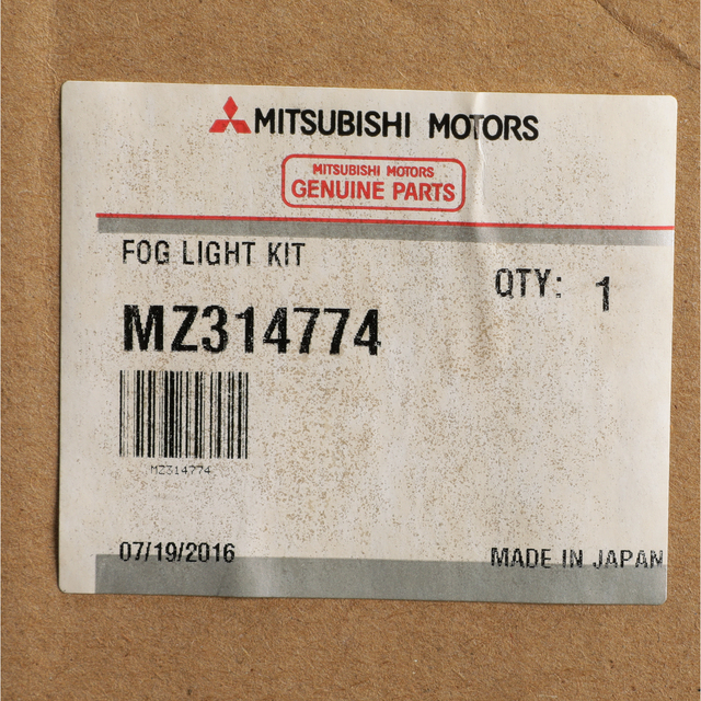2014 Mitsubishi Mirage Fog Lights, Mirage, Halogen MZ314774