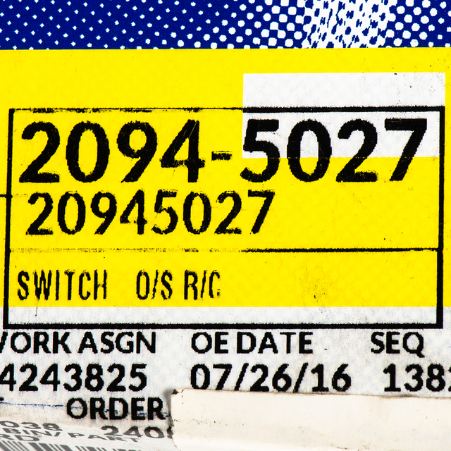 OEM NEW Door Side View Mirror Control Switch 03-20 Express Savana 20945027 OEM NEW Door Side View Mirror Control Switch 03-20 Express Savana 20945027