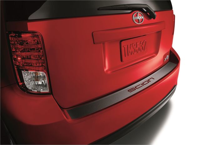 Genuine Scion Accessories PT747-21050 Rear Bumper Protector Genuine Scion Accessories PT747-21050 Rear Bumper Protector