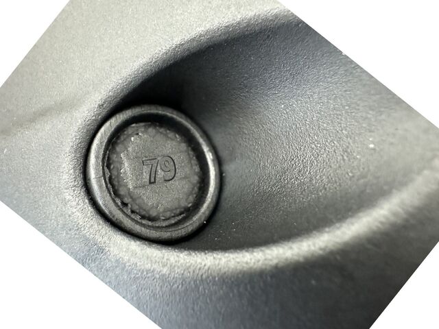 【値引き】TOYOTA F1 Genuine Toyota Cross Bar Keys 2019-2025 Corolla Hat​chback