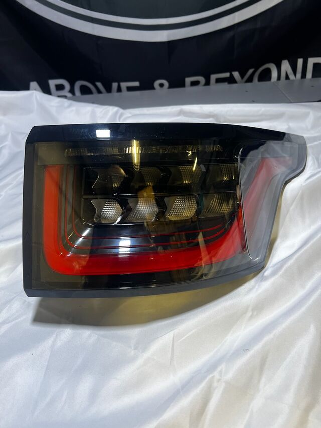 Genuine Genuine Land Rover Range Rover Sport Taillamp (RH) MY2018