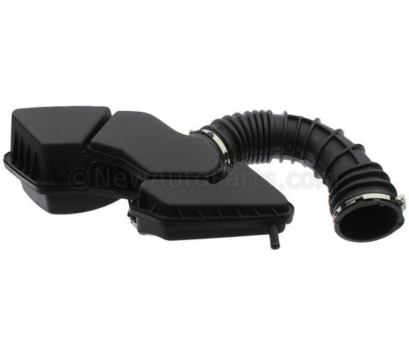 20112017 GM Air Cleaner Outlet Duct 22761486