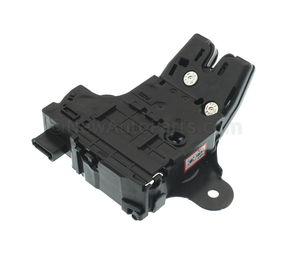 20102023 GM Rear Compartment Lid Latch 13513995