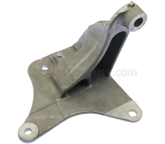 20072010 GM Engine Mount Bracket 15298012