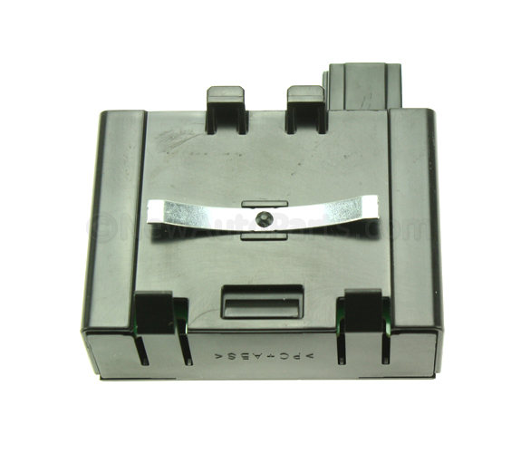 20142020 GM Remote Control Door Lock Receiver 13587439