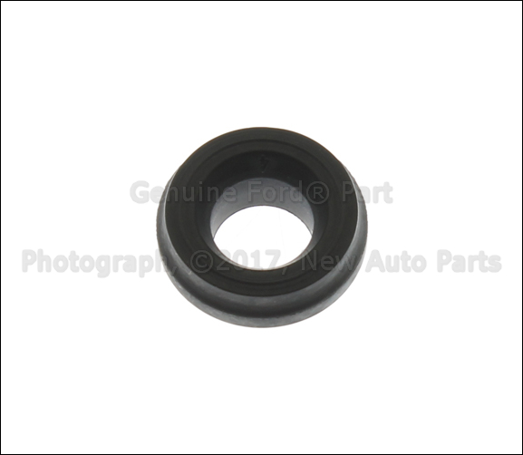 20022003 Ford Focus Engine Valve Cover Grommet YS4Z6C518AA