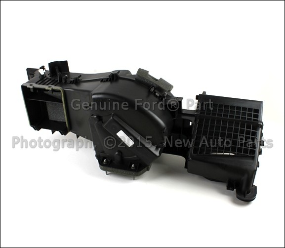 NEW ReadyRad 19982002 LINCOLN Town Car HVAC Heater Core 398338