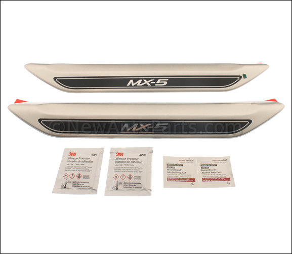 20162023 Mazda MX5 Miata Door Sill Trim Plates 00008TD36B