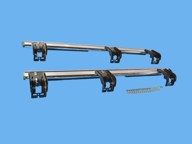 やすページ 2013-2024 Ram Tubular Side Steps Chrome Aluminum Cab Length