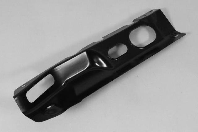 Phiaflex Replacement Front Bumper, without Molding Holes, Black 並行輸入品 Phiaflex Replacement Front Bumper, without Molding Holes, Black