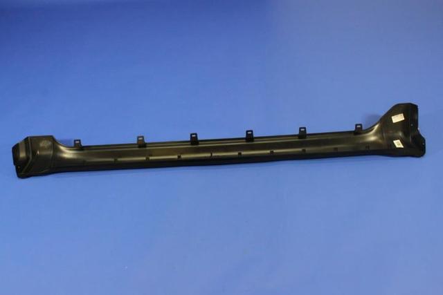 m0226　下部 2014-2023 Jeep Cherokee Front Door Molding, Right 6VX66RXFAC | My