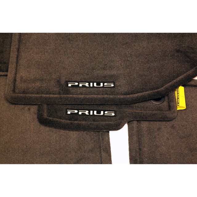 PT926-47140-20 - Floor Mats Prius 40 Black - 2014 2015 Toyota Prius ...