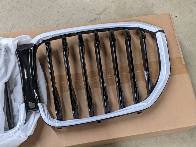 ハルー Bell® 7095574 - MX-9 Adventure MIPS Marauder X-Large Matte/Gloss