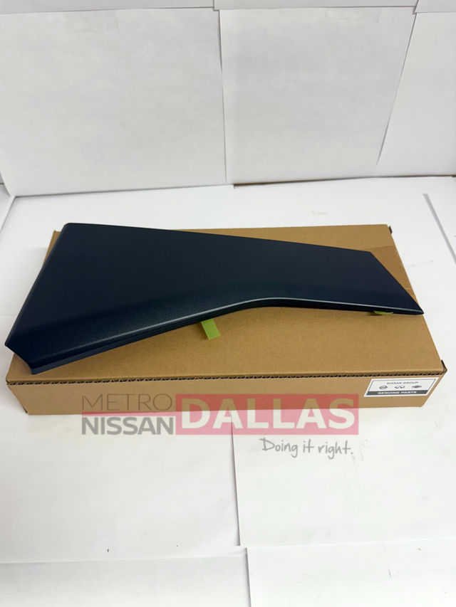 ｆ Genuine Nissan Door Applique 82290-7LF0C | eBay