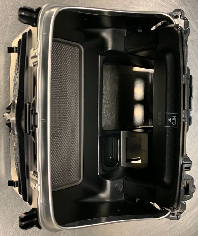 Genuine Mercedes-Benz Compartment 213-680-29-07