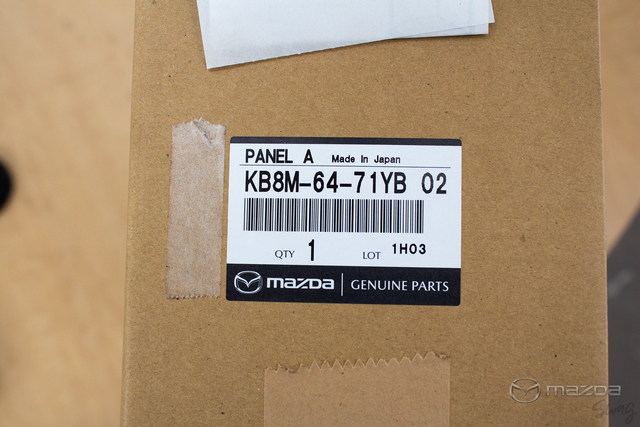 KB8M-64-71YB-02 - Dashboard Air Vent - 2019-2025 Mazda CX-5