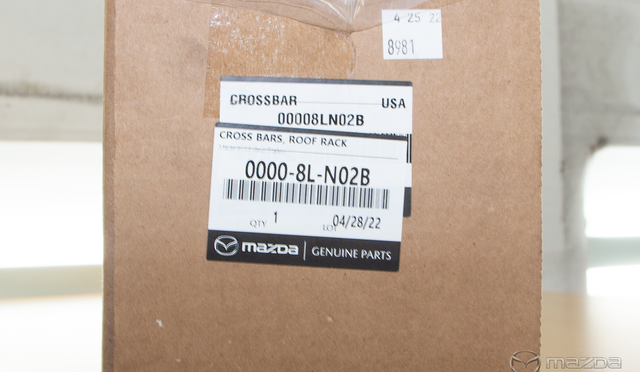 00008LN02B - 2007-2015 Mazda CX-9 Roof Rack Cross Bars - Mazda Swag