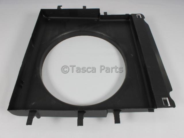 Genuine Chrysler 68013658AA Fan Shroud