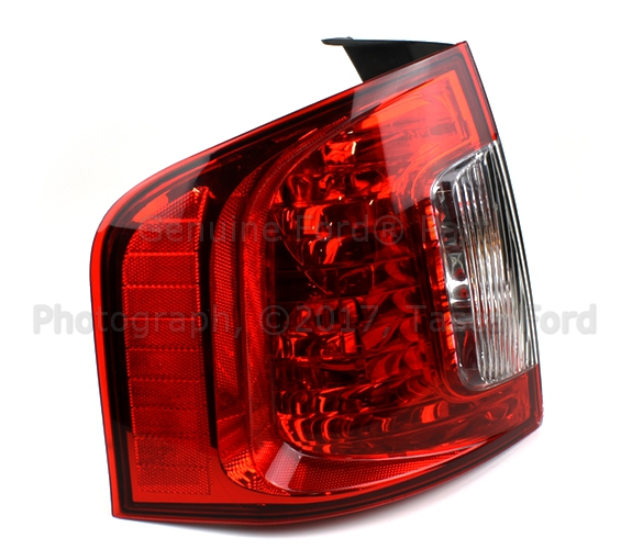 BT4Z13405B - : Tail Lamp - Driver&#39;s Side (LH) for Ford: Edge Image