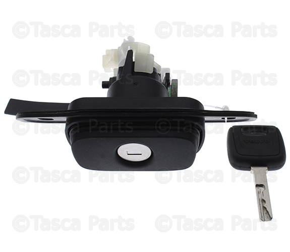 2000-2004 Volvo Lock Cylinder Assembly 30899812 | TascaParts.com 