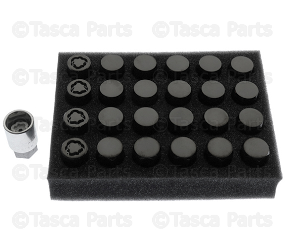 20182023 GM Wheel Lug Nut & Lock Kit, Black 85105299