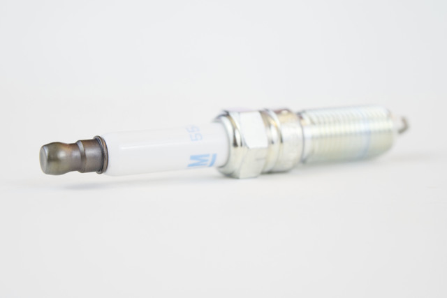 GM Parts: Iridium Spark Plug (Part# 12683541) | GM Parts Store