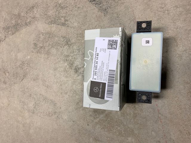 Voltage Converter 2059053414 OEM | MB Parts Source