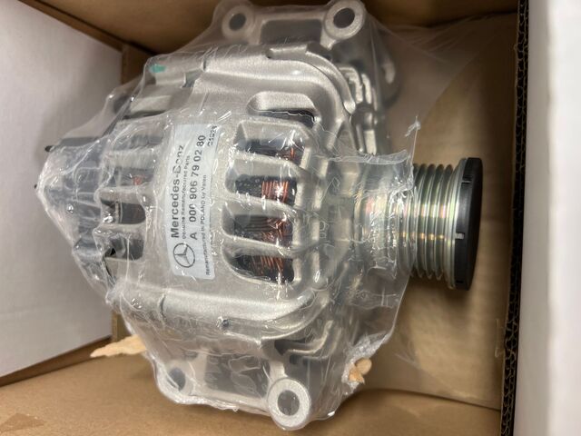 000-906-79-02-87 - Remanufactured Three-Phase Alternator | MB