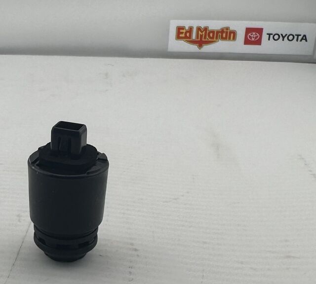 69477-0E010 - Lift Actuator Stopper (QTY: 1) 2020-2025