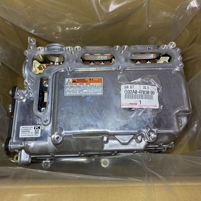 トヨタ 30プリウス インバーターアッシー G9200-49025 New Genuine 10-15' Toyota Prius Hybrid Drive Motor Inverter