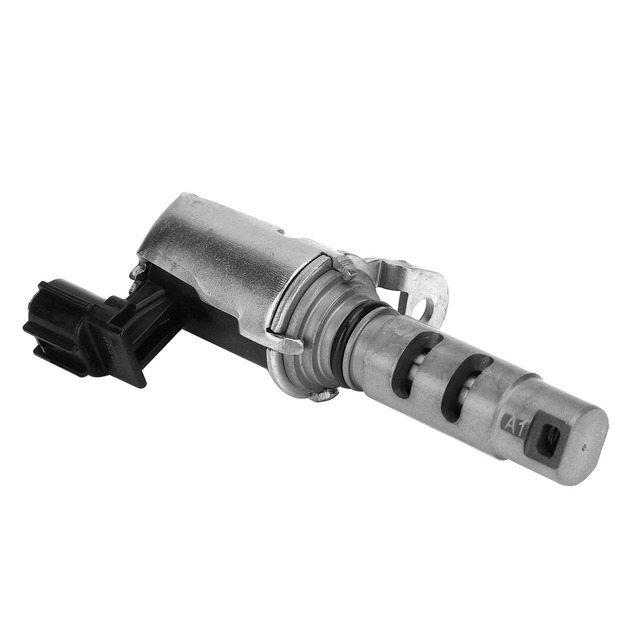 1.8 2ZZGE Toyota Variable Valve Timing Solenoid VVT 15330
